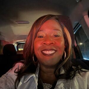 Meet your Posher, Sebrena